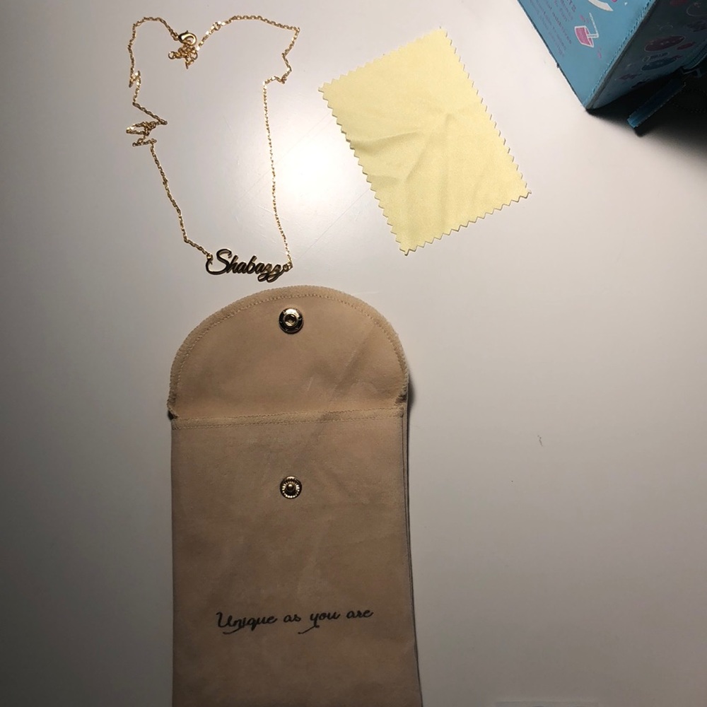 CUSTOM NAMED ENGRAVED NECKLACE